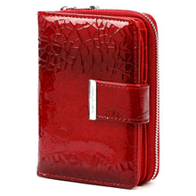 Įkelti vaizdą į galerijos rodinį, Moteriska raudona odine pinigine Jennifer Jones 5884