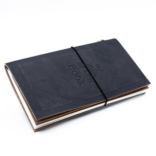 Odinė užrašų knygutė su įspaustu užrašu „My little black book“, juoda, 80psl. praeitiesvejai 
