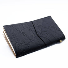 Įkelti vaizdą į galerijos rodinį, Odinė užrašų knygutė su įspaustu užrašu „My little black book“, juoda, 80psl. praeitiesvejai 
